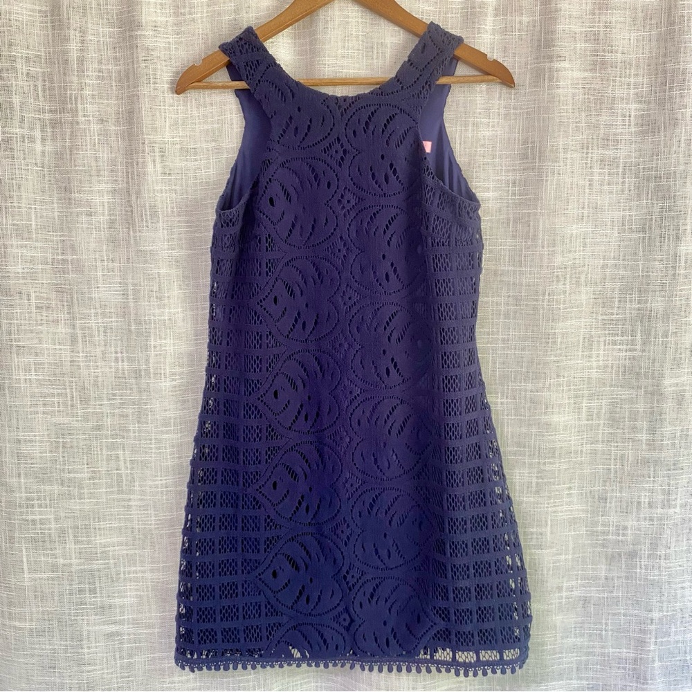 Lilly Pulitzer Women's Mango Shift in True Navy Leaf Palm Lace Small